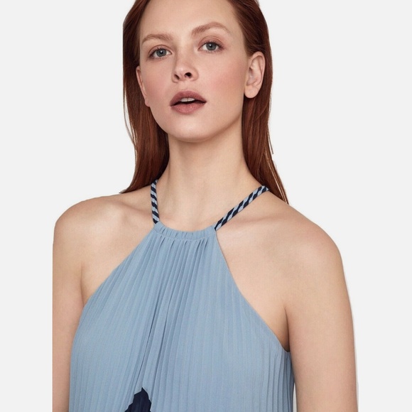 Long Maxi Halter Lace Dress Size Small BCBG - Picture 2 of 15